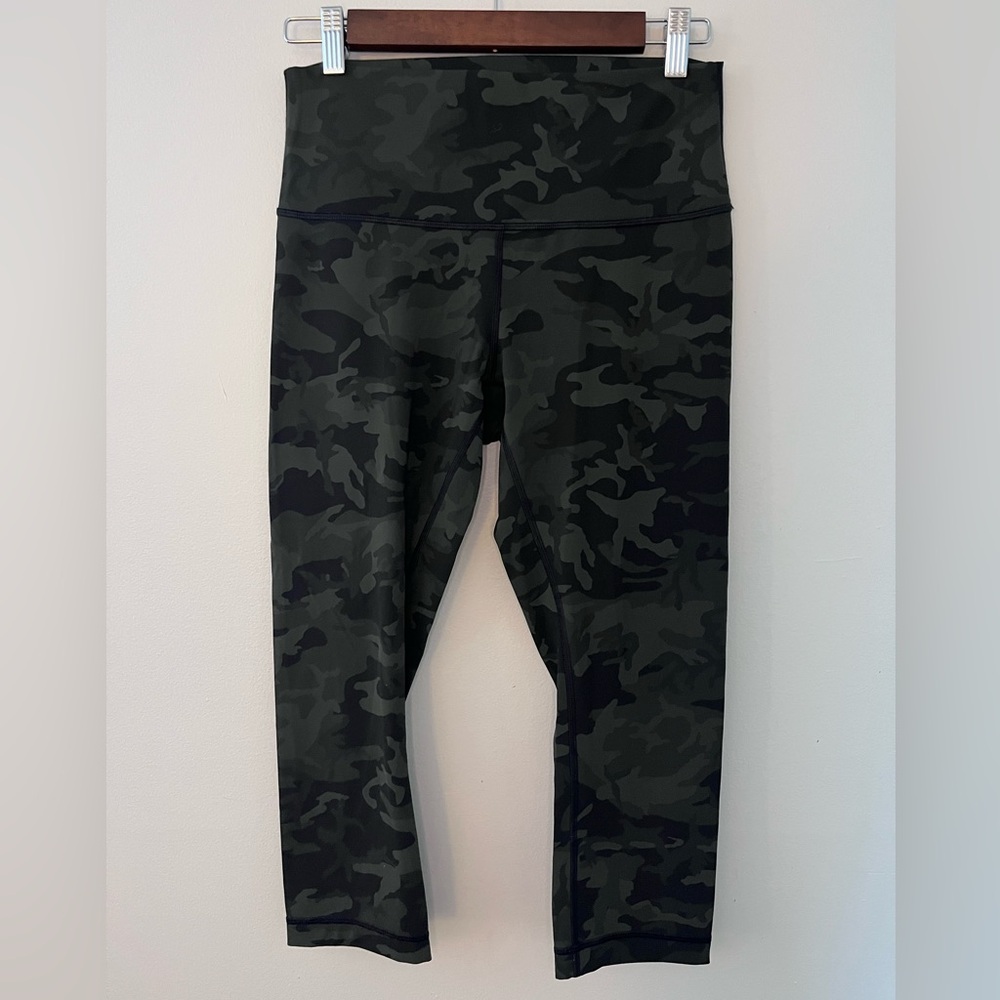 Lululemon Wunder Under Crop, High-Rise, Full-On Luxtreme
